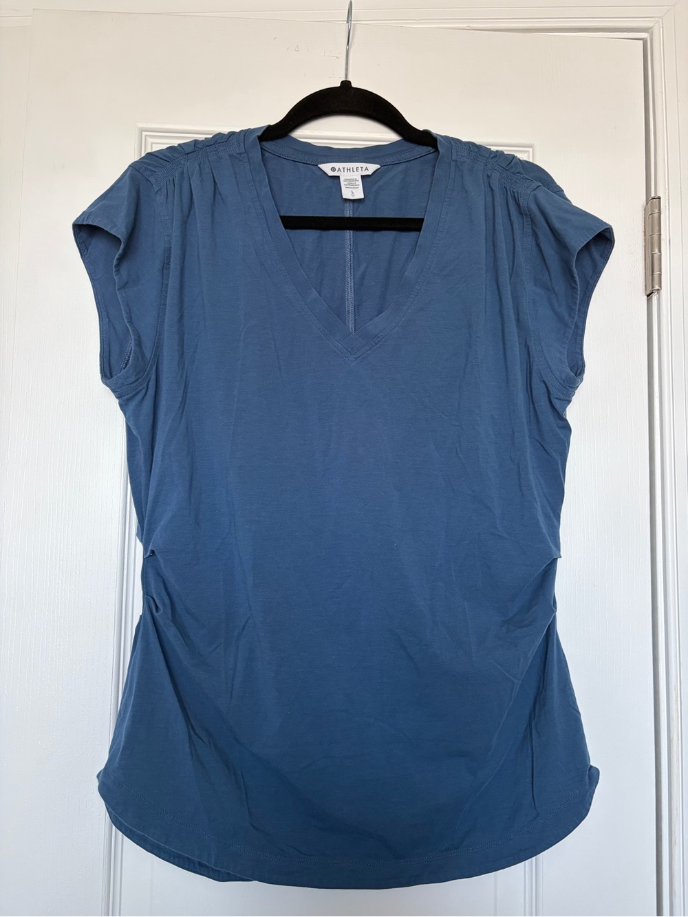 Athleta V-Neck Cap Sleeve Tee L Slate Blue Ruched Side Gathered Shoulder